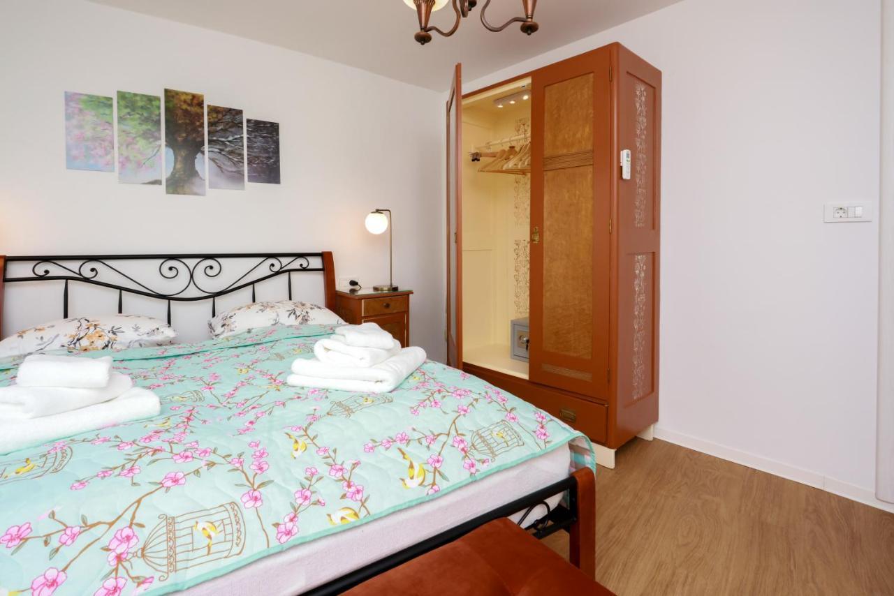 קסטב Apartmani Nad Voltun מראה חיצוני תמונה