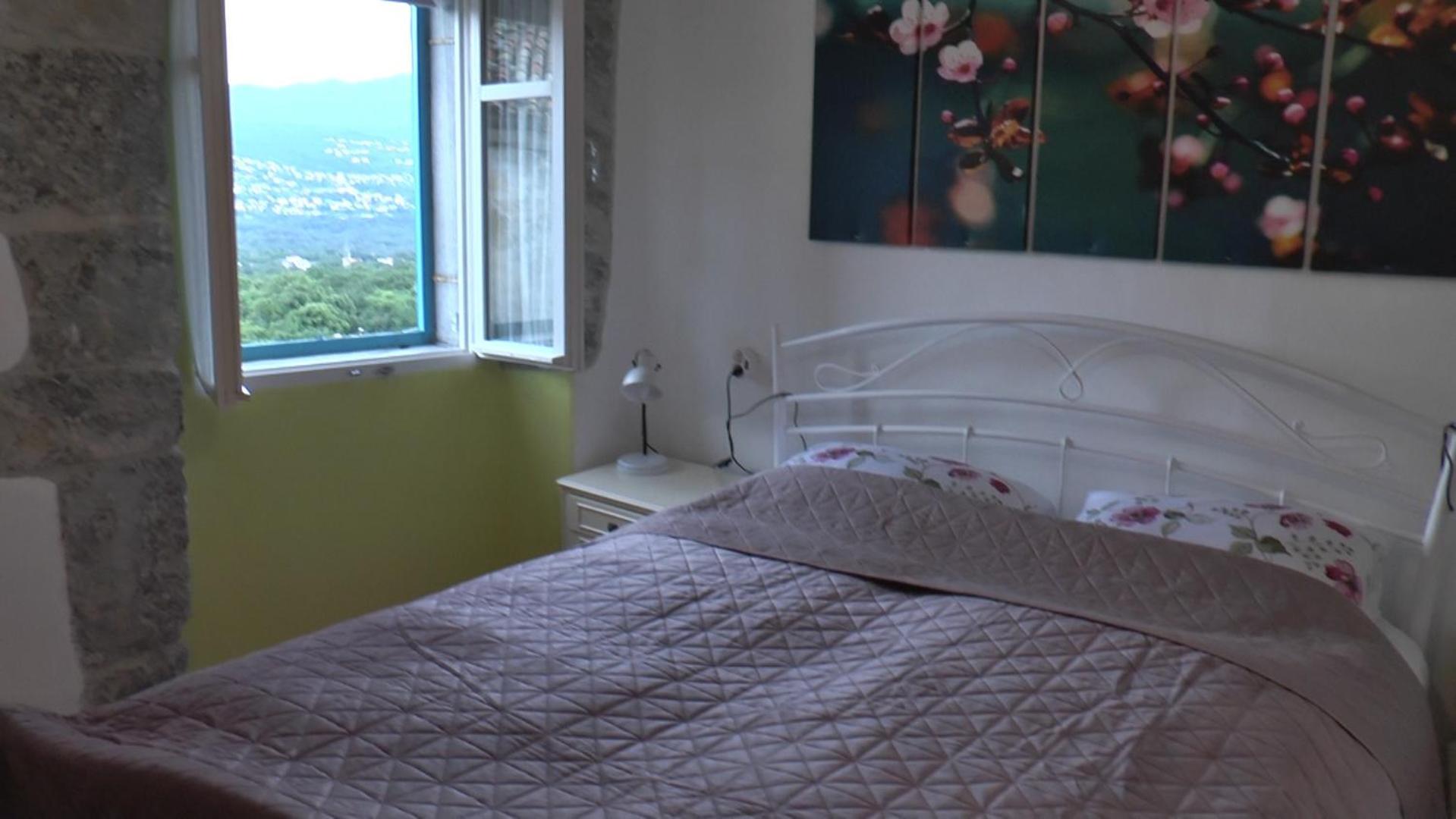 קסטב Apartmani Nad Voltun מראה חיצוני תמונה
